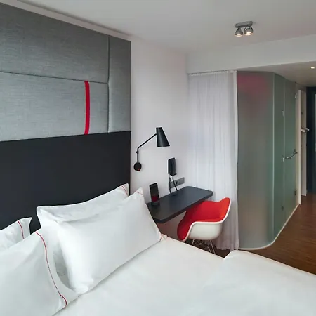 Citizenm London Victoria Station-2